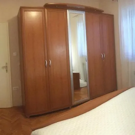 Holiday home Sandra *
