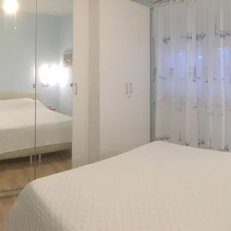 Дом отдыха Sandra *