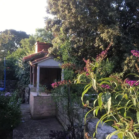 Sandra Дом отдыха *