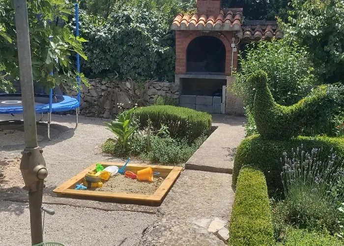 Sandra Feriehus Zrnovo